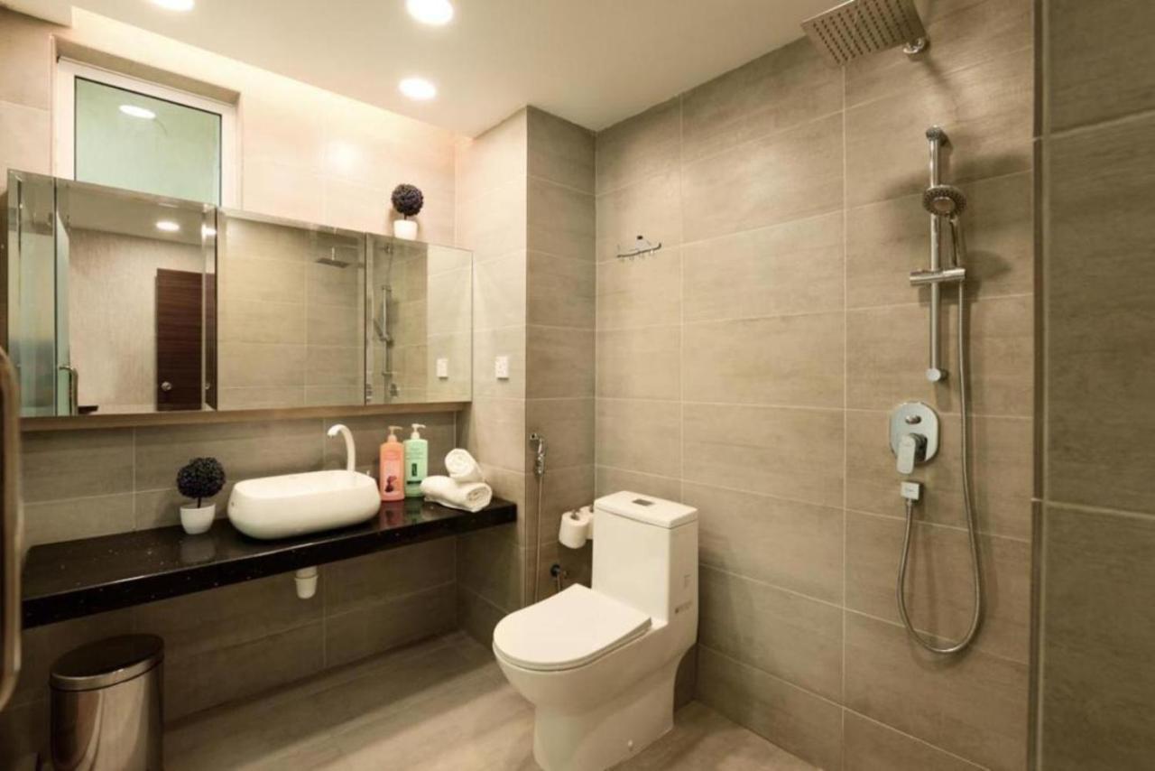 Designer Suite Apartment Seaview 10Pax Families Suite Куах Екстер'єр фото